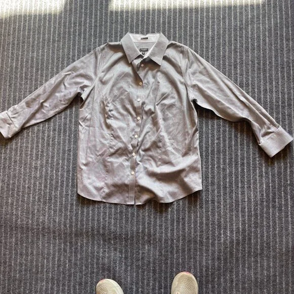 Talbots Wrinkle Resistant 16WPGray/Blue Chambray 100% Cotton Like New - Picture 2 of 6